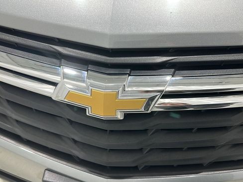 Used 2023 Chevrolet Equinox LS w/ LS Convenience Package image 28