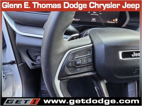 Used 2023 Jeep Grand Cherokee Limited w/ Black Appearance Package image 20