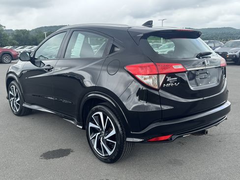 Used 2019 Honda HR-V Sport image 8