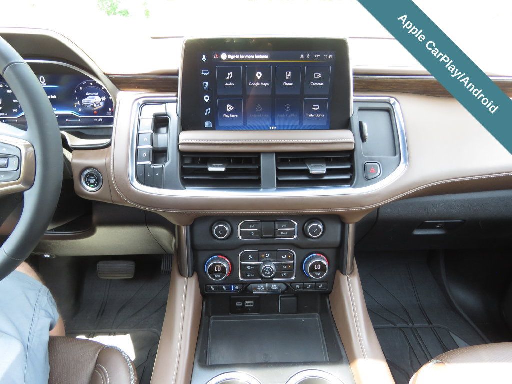 Used 2023 Chevrolet Suburban High Country w/ Premium Package 2 AWD/4WD image 31