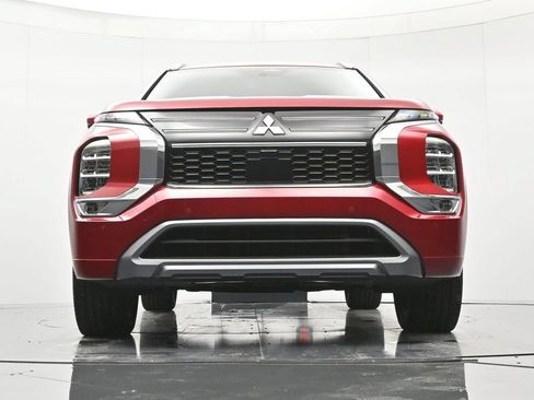 Used 2025 Mitsubishi Outlander SEL FWD image 40