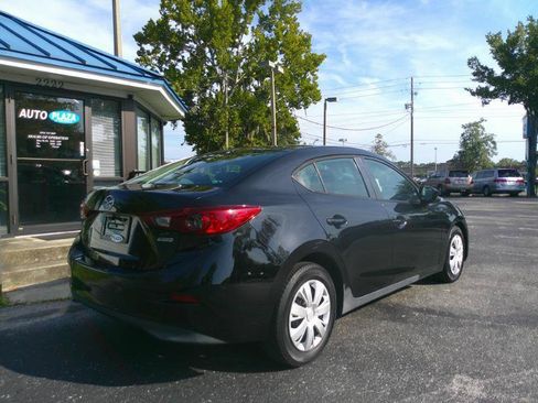 Used 2015 MAZDA MAZDA3 i Sport FWD image 5