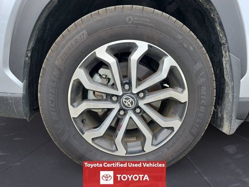 Certified 2025 Toyota Corolla Cross AWD Hybrid w/ Moonroof Package image 16
