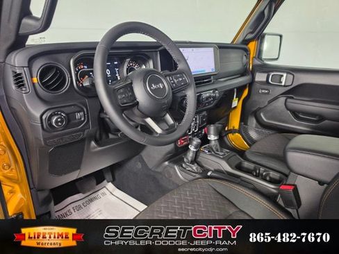 New 2026 Jeep Gladiator Mojave AWD/4WD image 11