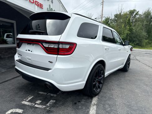 Used 2023 Dodge Durango R/T w/ Tow 'N Go Package AWD/4WD image 3