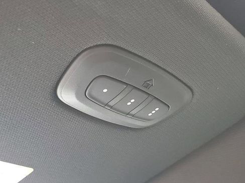 Used 2022 RAM 1500 Laramie image 24