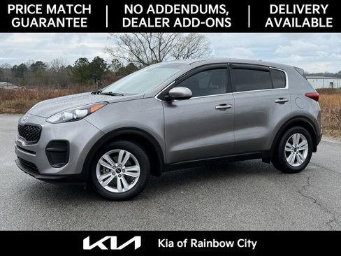 Used 2019 Kia Sportage LX image 4