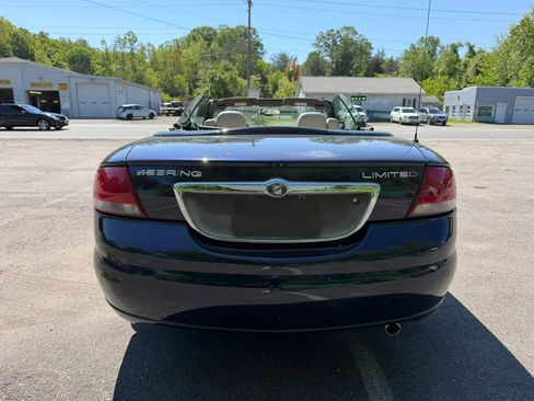 Used 2004 Chrysler Sebring Limited w/ Driver Convenience Group FWD image 9