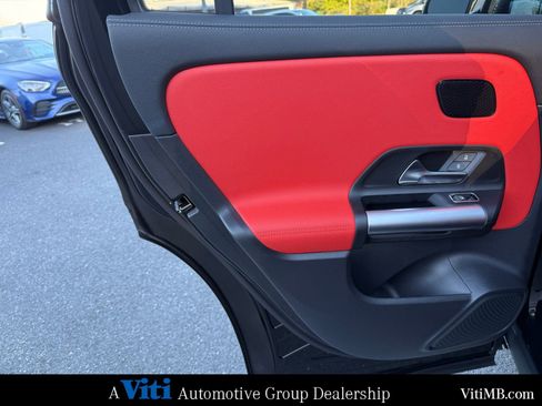 Certified 2025 Mercedes-Benz GLA 250 4MATIC image 20