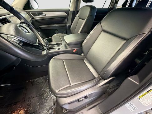 Used 2018 Volkswagen Atlas SE FWD image 11