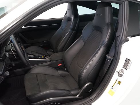 Used 2022 Porsche 911 Carrera 4 GTS AWD/4WD image 10