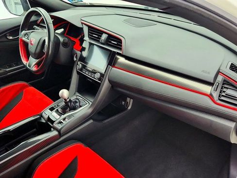 Used 2018 Honda Civic Type R image 24