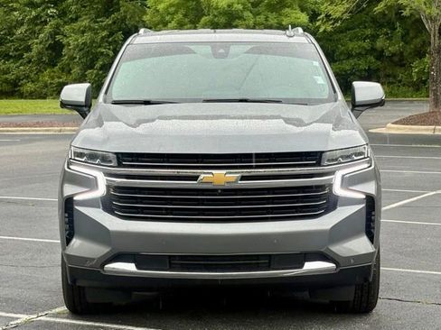 Used 2021 Chevrolet Tahoe LT w/ Luxury Package RWD image 12