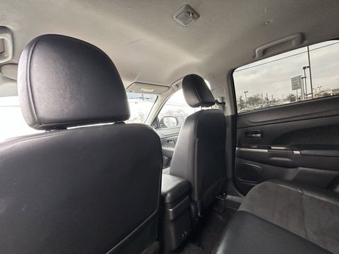 Used 2023 Mitsubishi Outlander Sport AWD image 26