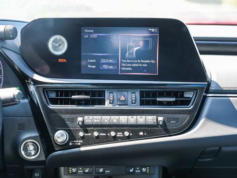 Used 2022 Lexus ES 350 w/ Premium Package image 3