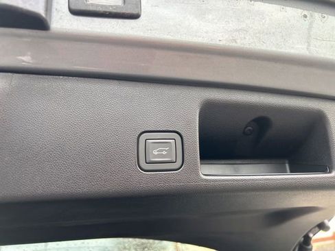 New 2026 Chevrolet Equinox EV LT image 30