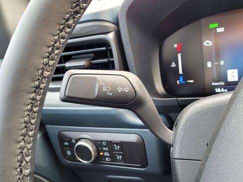 New 2025 Ford Maverick Lariat w/ Black Appearance Package image 44