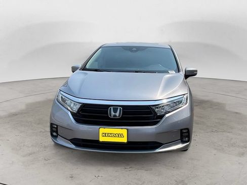 Used 2022 Honda Odyssey Touring image 2