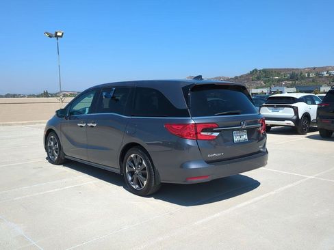 Certified 2023 Honda Odyssey Elite image 8