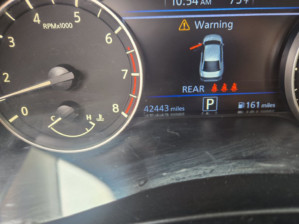 Used 2024 Nissan Altima 2.5 SR w/ SR Premium Package AWD/4WD image 11