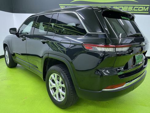 Used 2022 Jeep Grand Cherokee Limited image 7