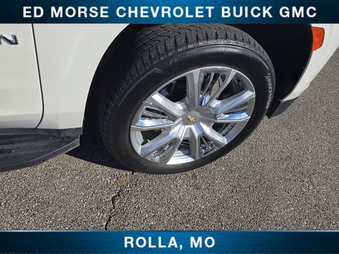 Certified 2023 Chevrolet Suburban High Country AWD/4WD image 13