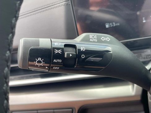 New 2025 Kia Carnival SX Prestige image 40