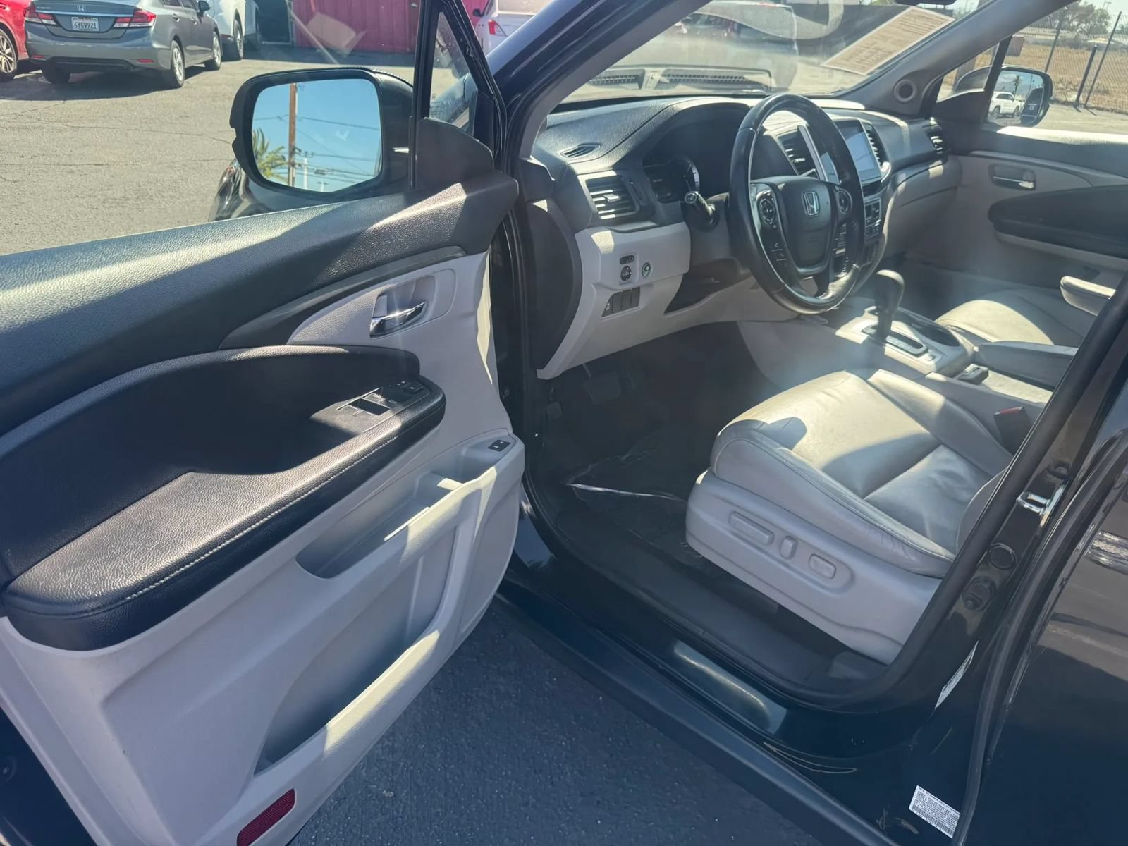 Used 2017 Honda Pilot EX-L image 19