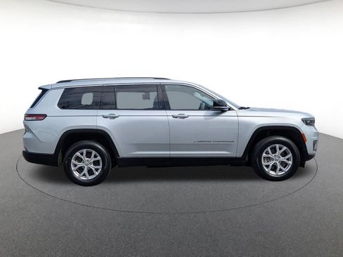 Used 2022 Jeep Grand Cherokee L Limited AWD/4WD image 4