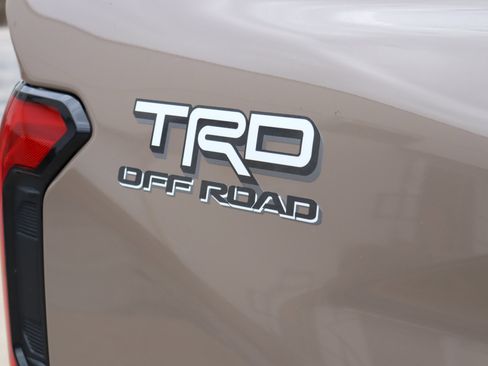 New 2026 Toyota Tacoma TRD Off-Road w/ TRD Off Road Upgrade Package AWD/4WD image 14