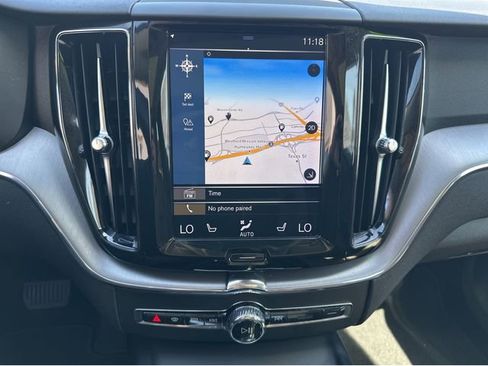 Used 2020 Volvo XC60 T5 Momentum w/ Protection Package Premier FWD image 20