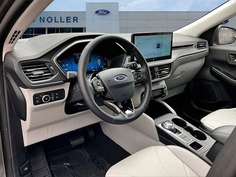 New 2026 Ford Escape Platinum w/ Premium Technology Package image 8