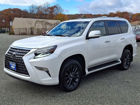 Used 2023 Lexus GX 460 Premium image 3