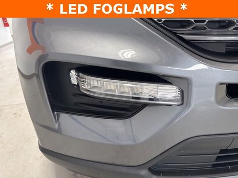 Used 2023 Ford Explorer XLT w/ Equipment Group 202A image 38