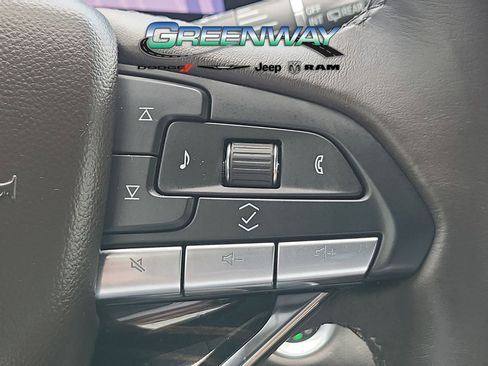 Used 2023 Cadillac Escalade Sport w/ LPO, ONYX Package image 29