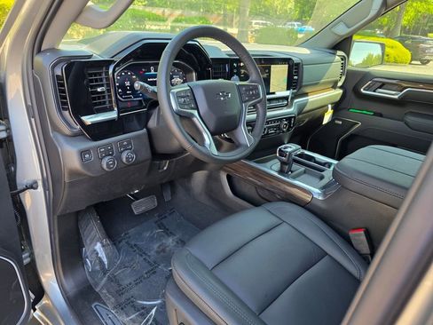 New 2026 Chevrolet Silverado 1500 RST w/ Convenience Package II AWD/4WD image 11
