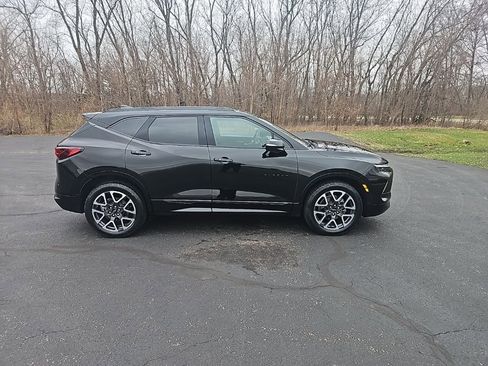 Used 2023 Chevrolet Blazer RS w/ Driver Confidence II Package AWD/4WD image 8