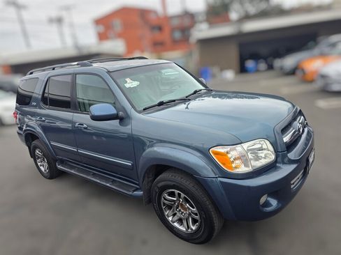 Used 2006 Toyota Sequoia SR5 RWD image 7