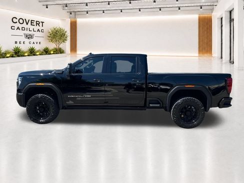 Used 2026 GMC Sierra 2500 Denali Ultimate AWD/4WD image 9