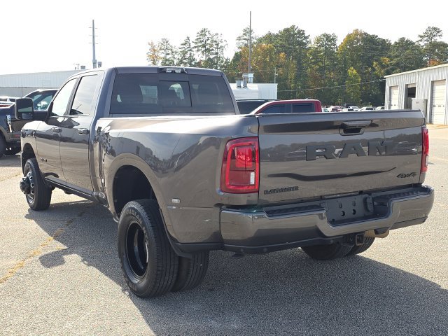 Used 2025 RAM 3500 Laramie w/ Night Edition AWD/4WD image 3