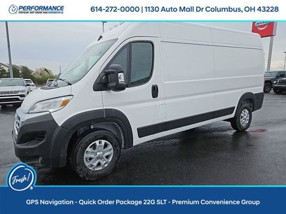 New 2025 RAM ProMaster 2500 w/ Quick Order Package 22G SLT
