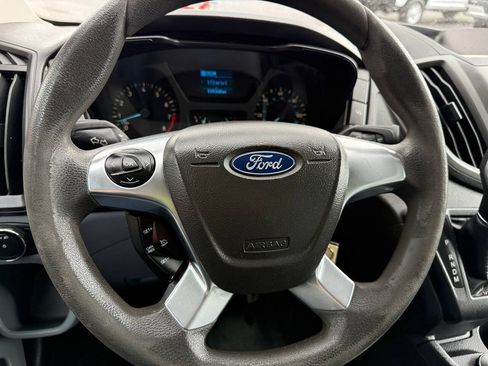 Used 2018 Ford Transit 350 156 DRW RWD image 12
