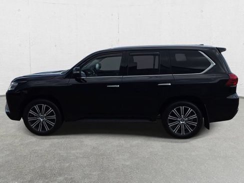 Used 2018 Lexus LX 570 4WD w/ Luxury Package image 8