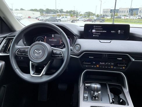 Used 2024 MAZDA CX-90 Plug-In Hybrid w/ Preferred AWD/4WD image 14