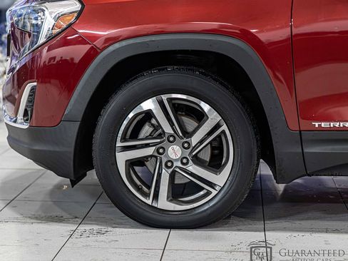 Used 2019 GMC Terrain SLT image 8
