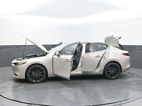 Used 2024 MAZDA MAZDA3 s FWD image 63