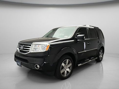 Used 2014 Honda Pilot Touring image 10