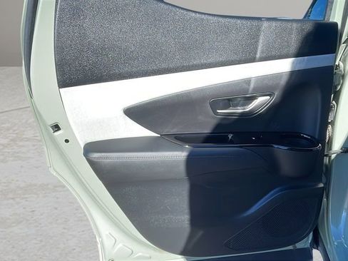 Used 2025 Hyundai Santa Cruz SEL image 16