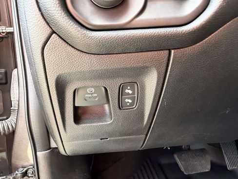 Certified 2021 RAM 1500 Laramie AWD/4WD image 28