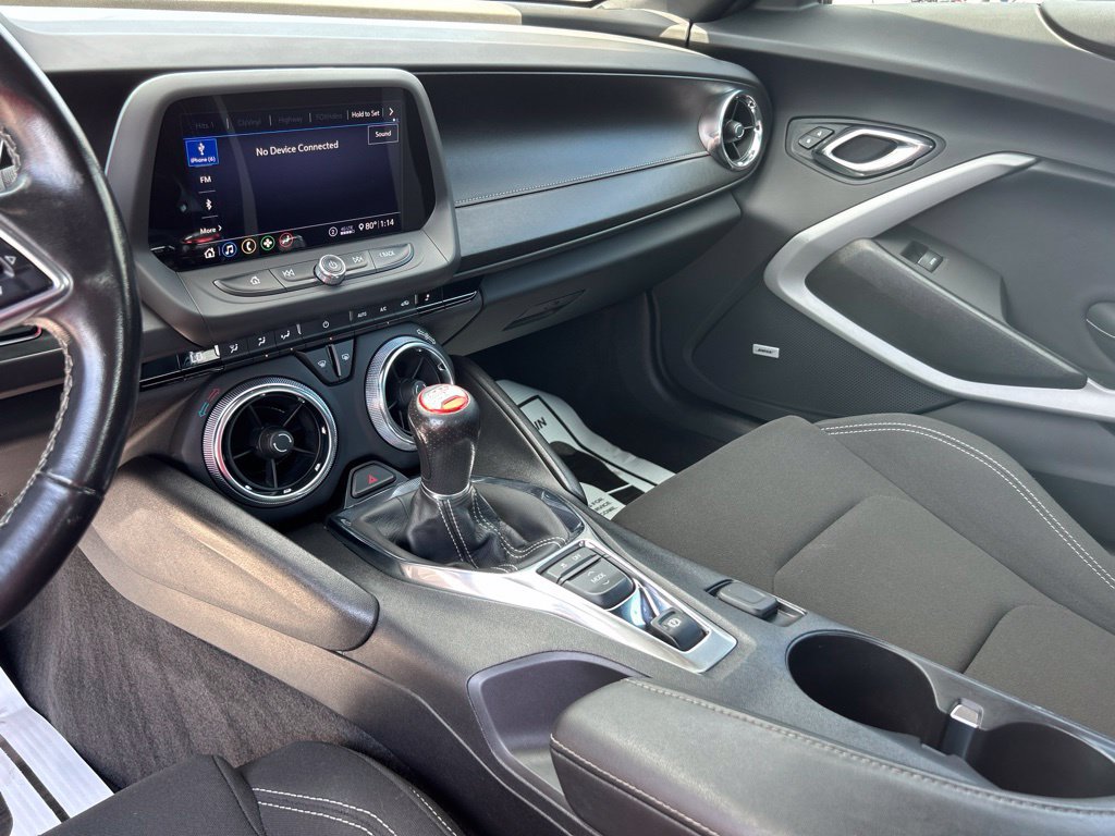 Used 2020 Chevrolet Camaro LT w/ Technology Package RWD image 26